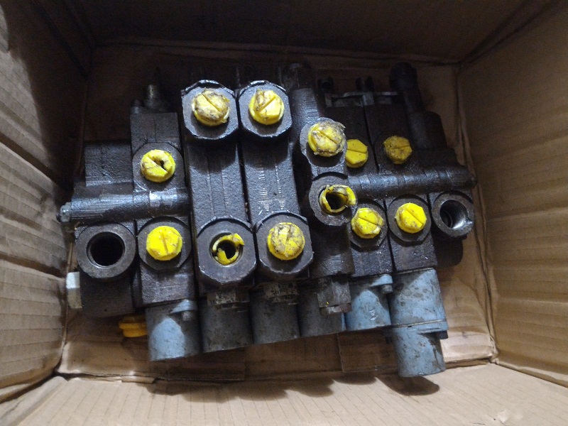 sửa chửa máy xúc